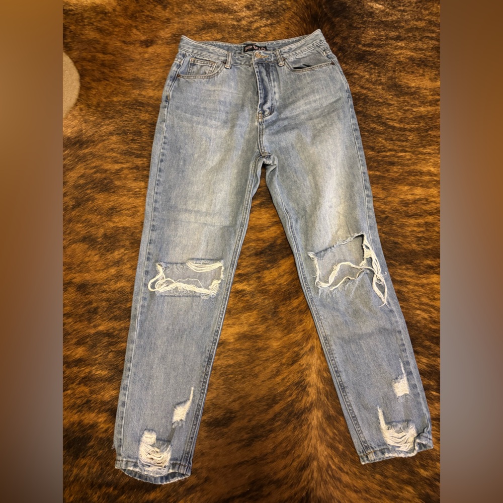 Blue Skinny Jeans with Distressed Details